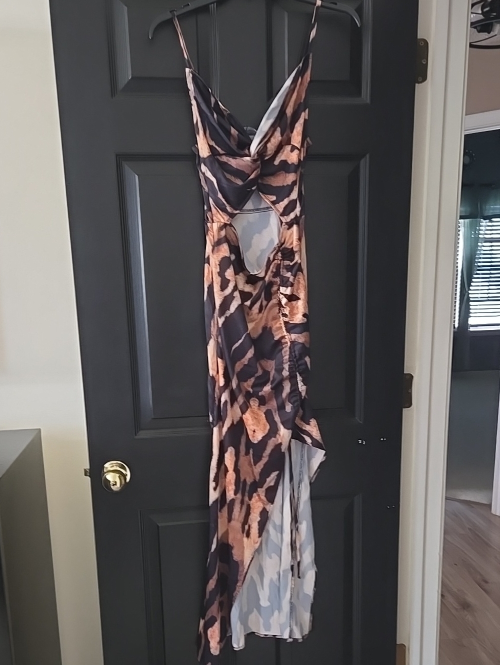 PrettyLittleThing Black & Tan Animal-Print High-Low Maxi Dress